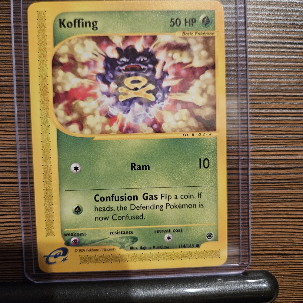 Pokemon Koffing 114/165 Expedition Trading Card